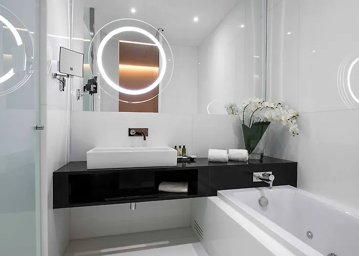 Bessahotel Liberdade Szálloda 4*