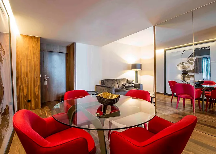 贝萨酒店－力比达德